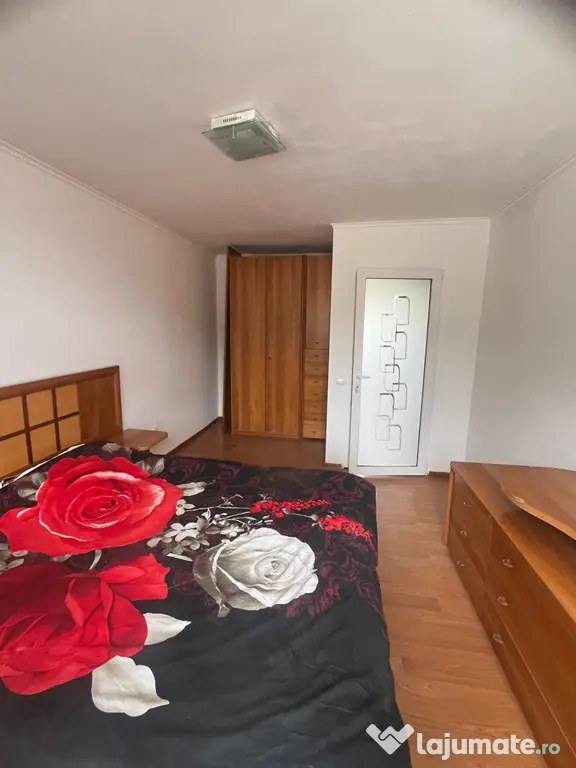 Schimb apartament 3 camere central