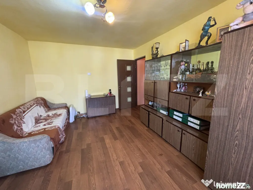 Apartament de 2 camere, 40 mp, cartier Dumbrava - Zalau (Salaj)