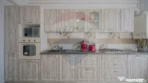 Apartament cu 3 camere de închiriat I Cristian