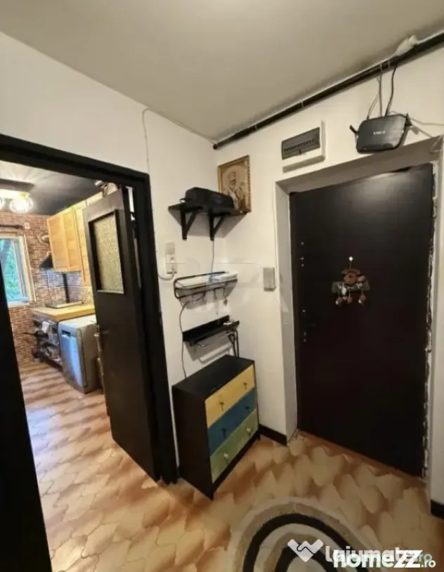 4 camere, 1/4, 86mp-Drumul Taberei-.Mall Plaza