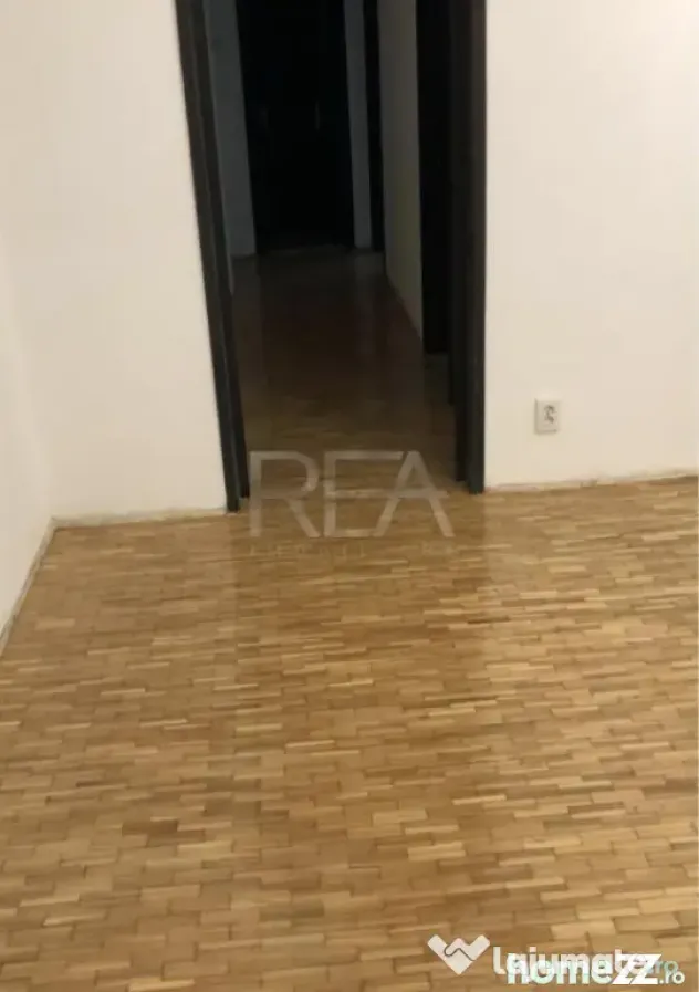 4 camere, 1/4, 86mp-Drumul Taberei-.Mall Plaza
