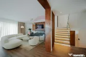 Vilă premium zona dealuri situata pe Str. Caișilor 