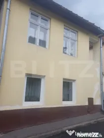 Casa de vanzare, 108 mp, zona Schei