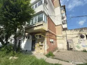 Apartament 3 camere de vanzare in Bacau strada Stefan cel...