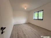 122000euro, Casa cu 3 camere,single,dressing/2bai,beci!!!