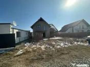 Casa de vanzare la rosu, 240 mp, zona Aeroport