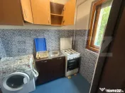 Garsoniera, etaj 2, 25 mp, toate utilitatile, zona Micro 6