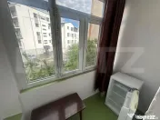 Garsoniera, etaj 2, 25 mp, toate utilitatile, zona Micro 6