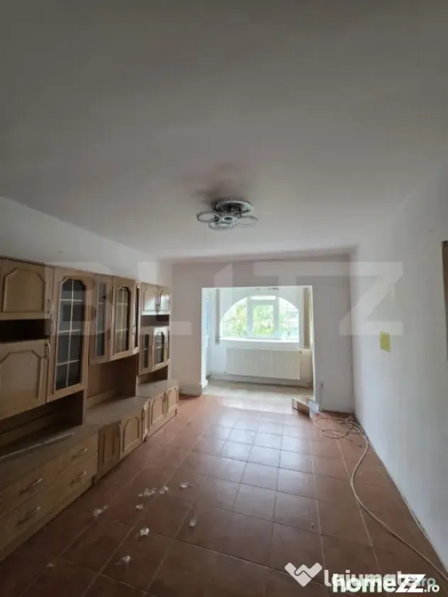 Apartament 4 camere, decomandat, 95 mp, zona Mazepa 1 - Galati (Galati)