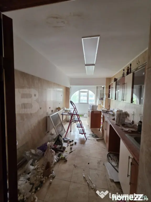 Apartament 4 camere, decomandat, 95 mp, zona Mazepa 1 - Galati (Galati)