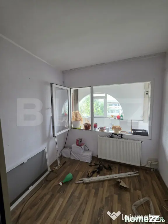Apartament 4 camere, decomandat, 95 mp, zona Mazepa 1 - Galati (Galati)