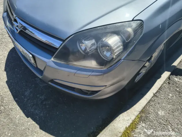 Vand masina Opel Astra H 1.6 GPL 2006 - climă - întreținută - economică