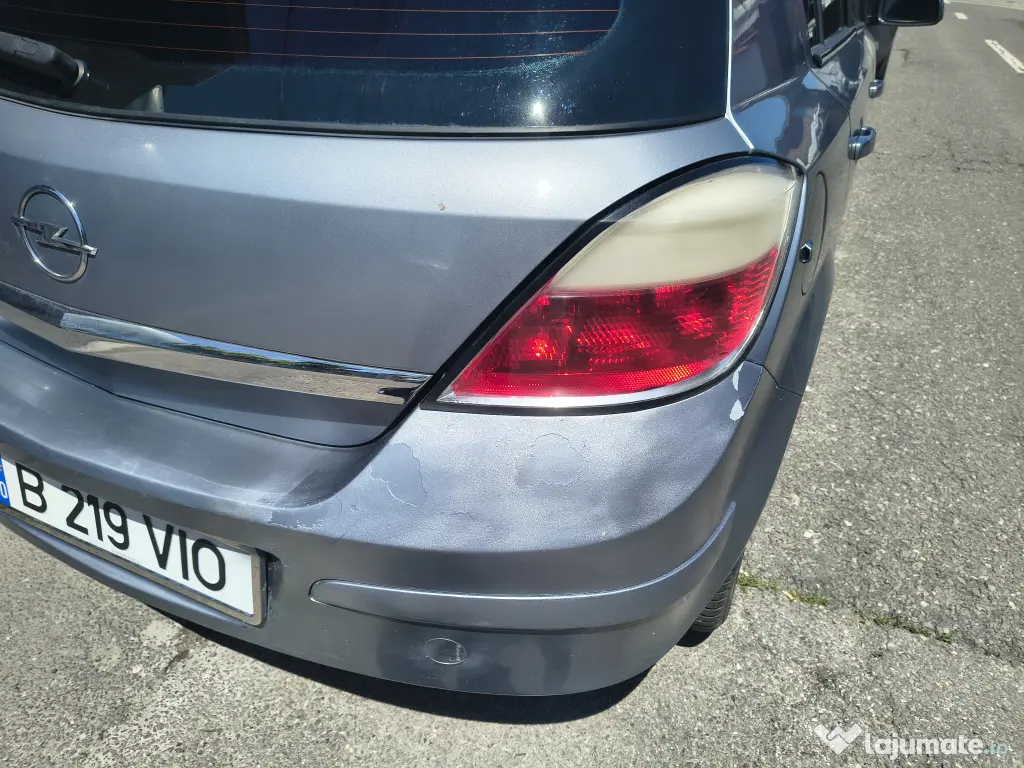 Vand masina Opel Astra H 1.6 GPL 2006 - climă - întreținută - economică