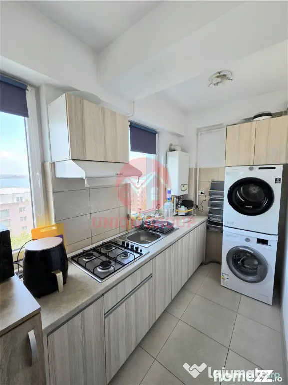 Apartament 2 Camere cu Vedere Superba la Lac si la Mare - Su