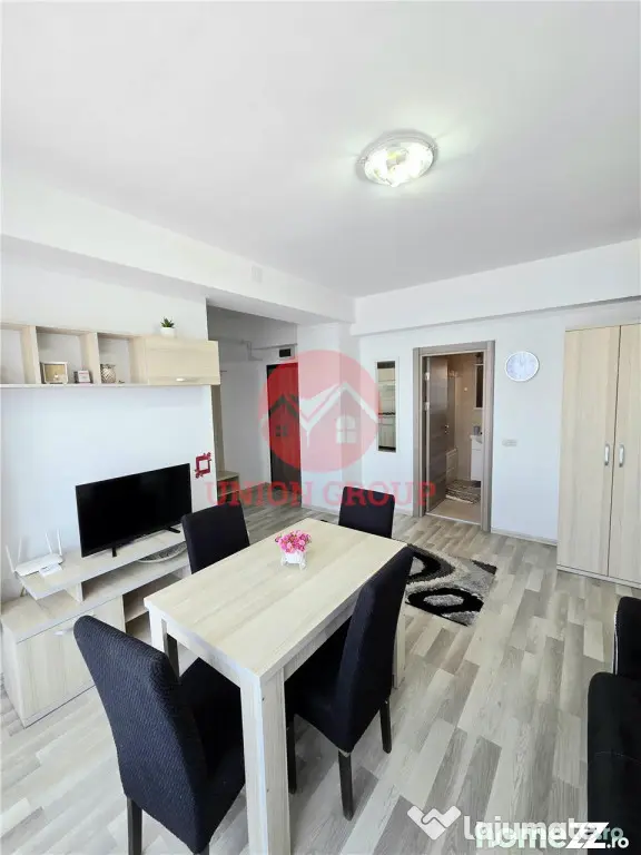 Apartament 2 Camere cu Vedere Superba la Lac si la Mare - Su