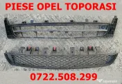 grila din bara Opel Insignia ambele modele 