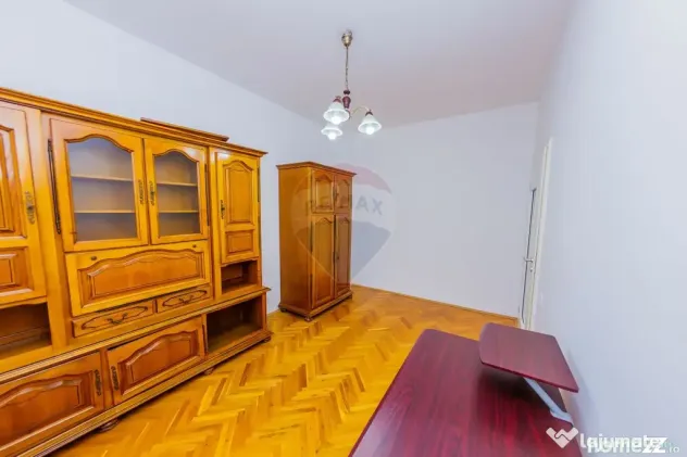 De vanzare casa tip duplex, în zona rezidentiala aprecia...