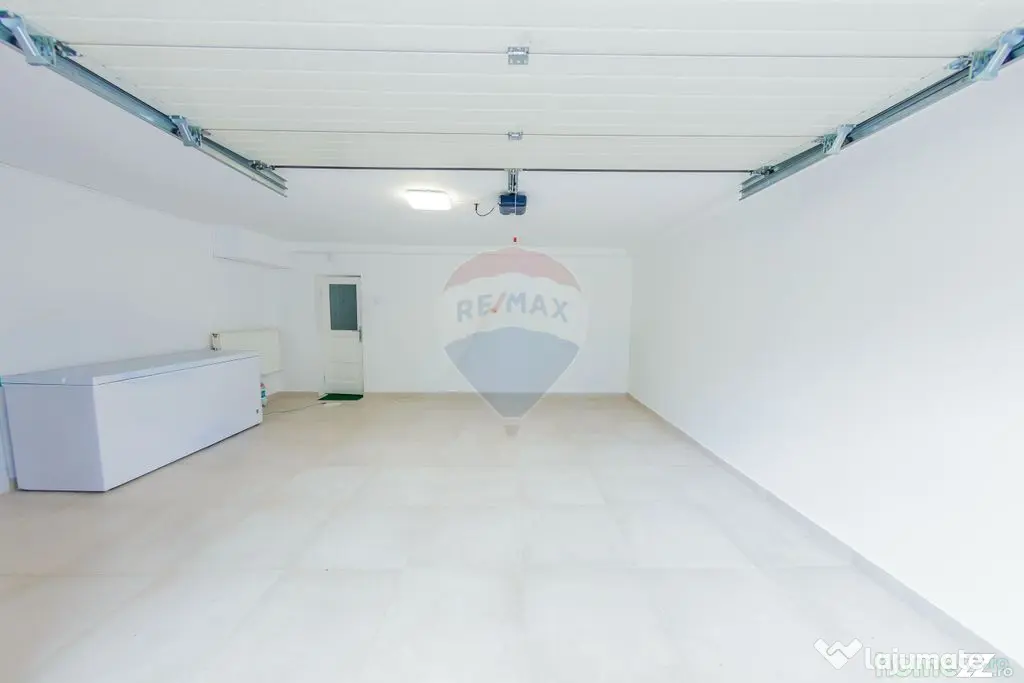 De vanzare casa tip duplex, în zona rezidentiala aprecia...