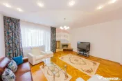 De vanzare casa tip duplex, în zona rezidentiala aprecia... 