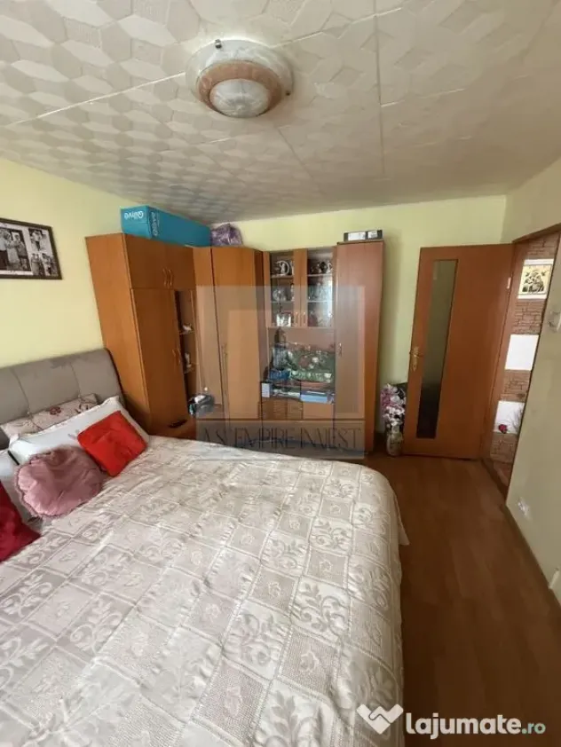 Apartament 2 camere, decomandat - Oras Codlea/Cartier Mă...