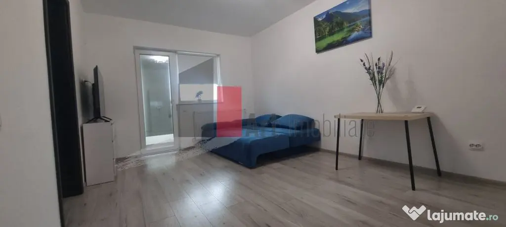 Garsoniera de inchiriat-Aparatorii Patriei-cu centrala