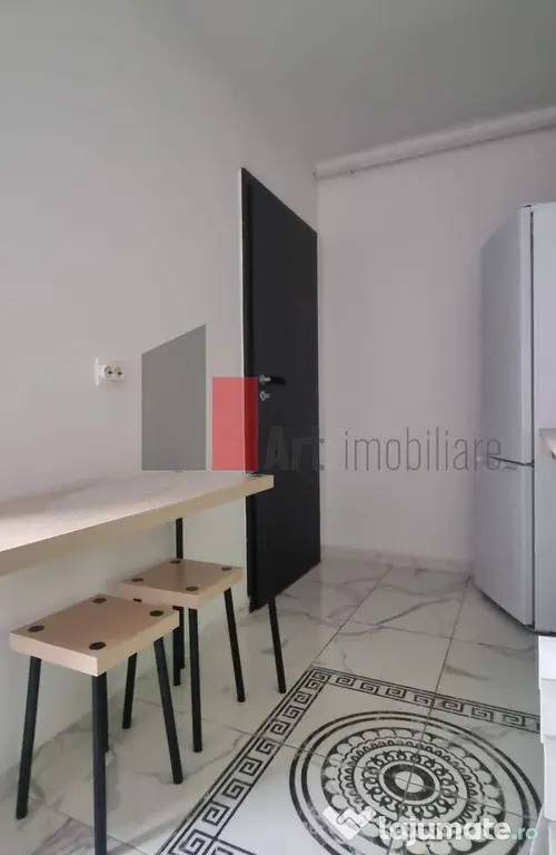 Garsoniera de inchiriat-Aparatorii Patriei-cu centrala