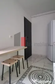 Garsoniera de inchiriat-Aparatorii Patriei-cu centrala 