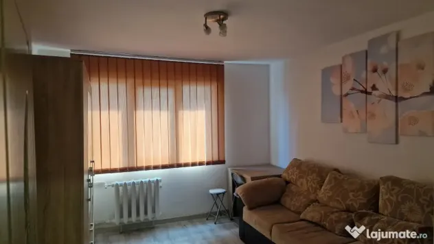 Garsonieră zona Uta, bloc renovat și izolat termic