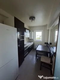 Închiriez apartament 2 camere