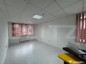 Spatiu birou, cheltuieli incluse, parcare, 38 mp, zona Plopi 