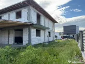 Casa la rosu, 190 mp, zona Magnolia
