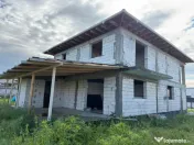 Casa la rosu, 190 mp, zona Magnolia
