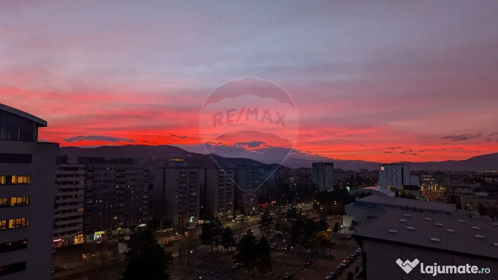 3 Camere Decomandat | Apus Spectaculos | Bulevardul Garii