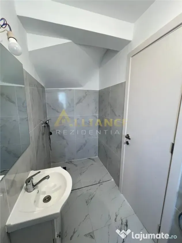 Casa tip duplex - 3 camere - 2 bai