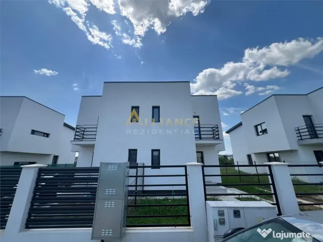 Casa tip duplex - 3 camere - 2 bai
