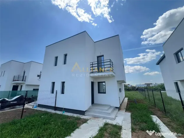 Casa tip duplex - 3 camere - 2 bai