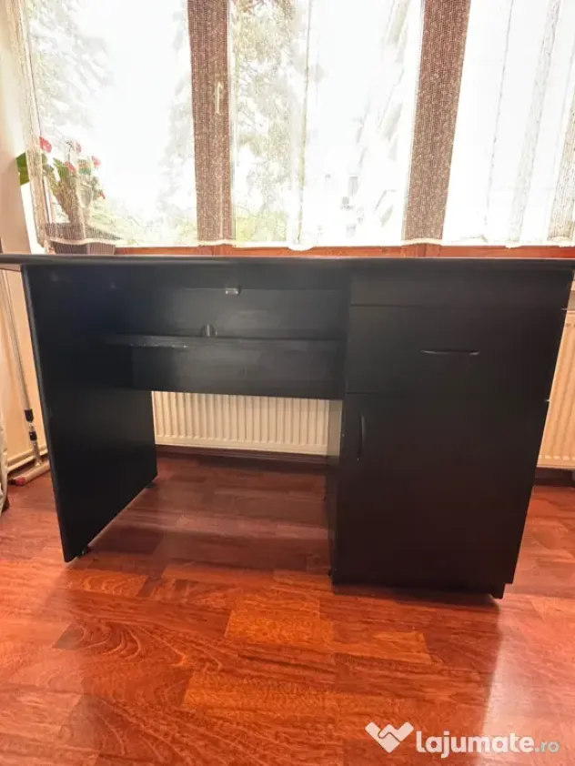 Birou negru elegant
