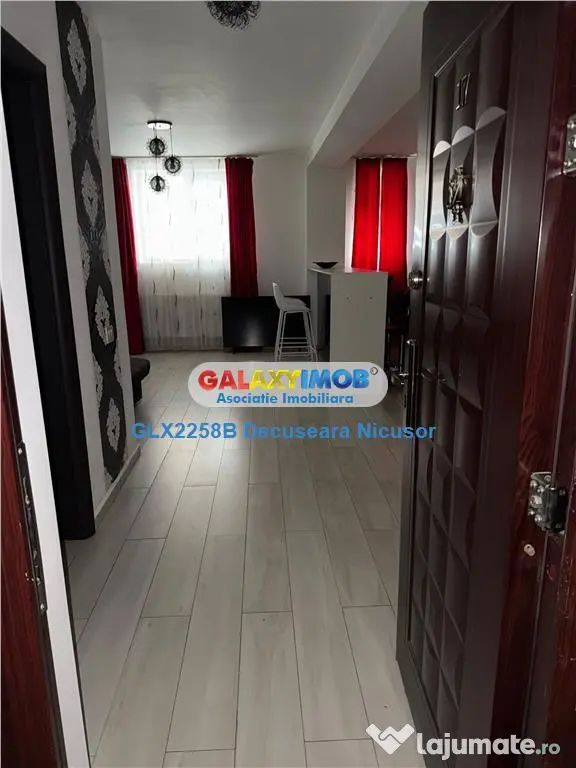 Garsoniera mobilata Militari Residence 49.900 euro