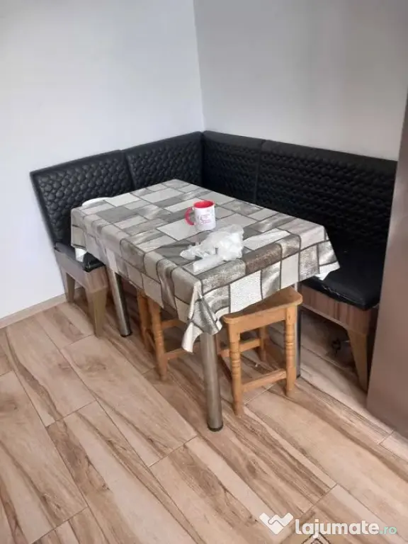 Apartament 4 camere etaj 4 -cartier VEST