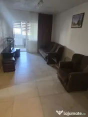 Apartament 3 camere zona Dacia 