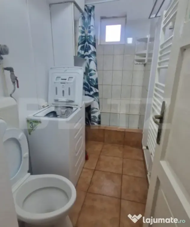 Apartament in bloc tip vila, parter, 50 mp mobilat utilat Sa
