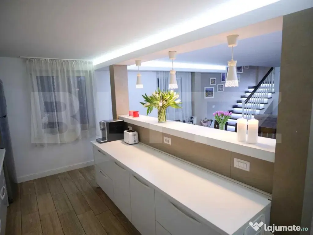 Casa 6 camere, 257 mp, Sf. Ilie, Suceava