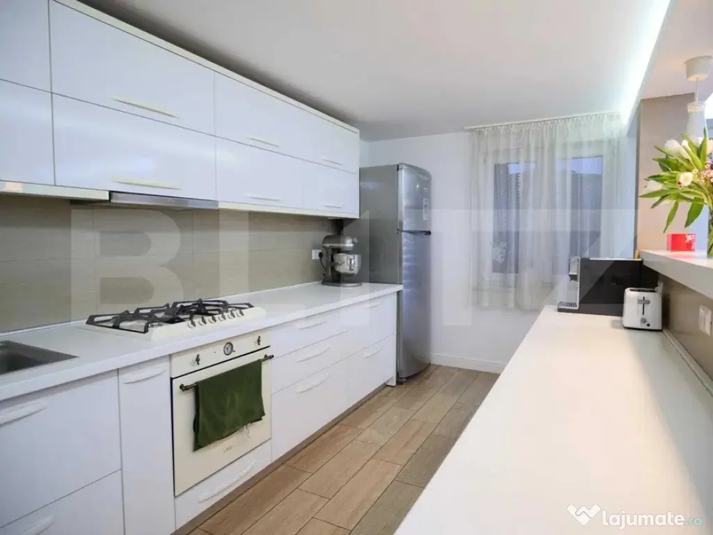 Casa 6 camere, 257 mp, Sf. Ilie, Suceava