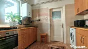 Domenii – Apartament ideal pentru birouri și activită... 