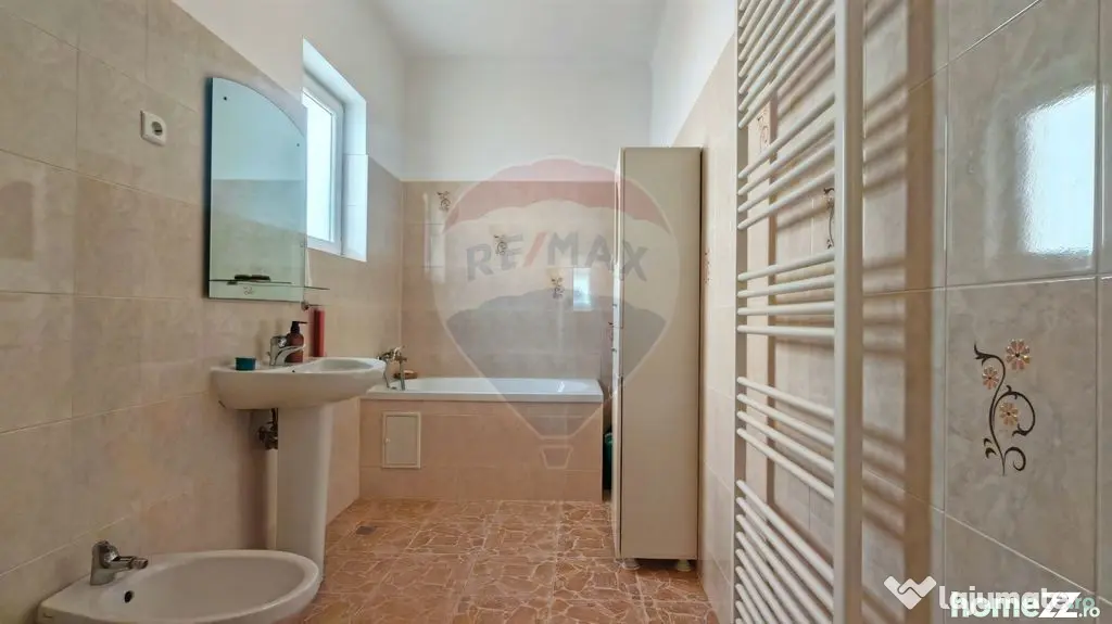 Domenii – Apartament ideal pentru birouri și activită...