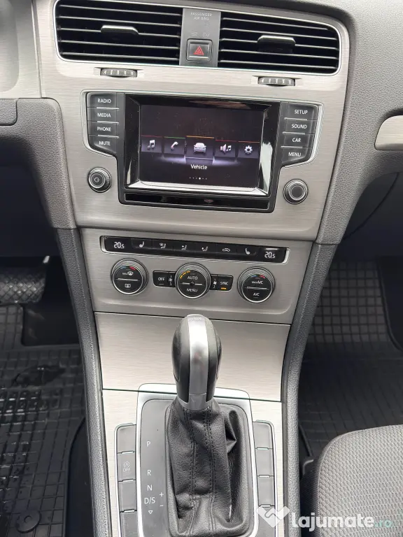 Volkswagen Golf 7, break, 2015 DSG - Motor 2.0 TDI, bine intretinut