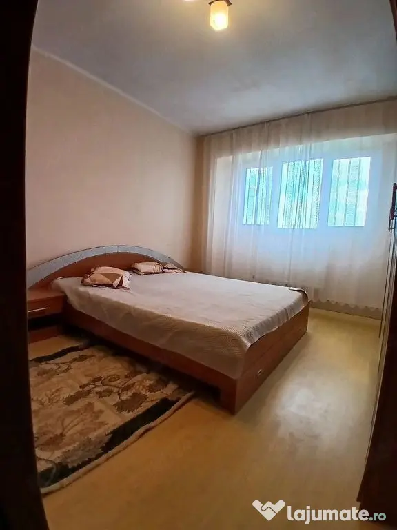 De inchiriat apartament 2 camere Mazepa 2, et. 9, 350 euro