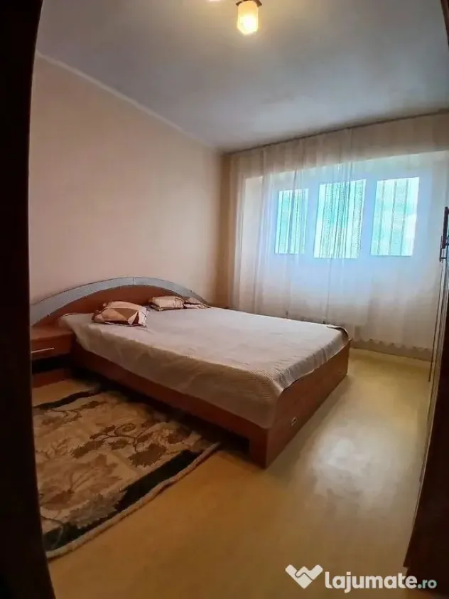 De inchiriat apartament 2 camere Mazepa 2, et. 9, 350 euro
