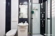 Eremia - Apartament 3 camere + studio | Scara interioara!