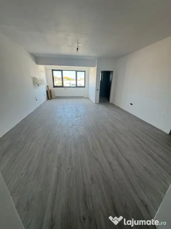 Apartament 3 camere - zona Compozitori